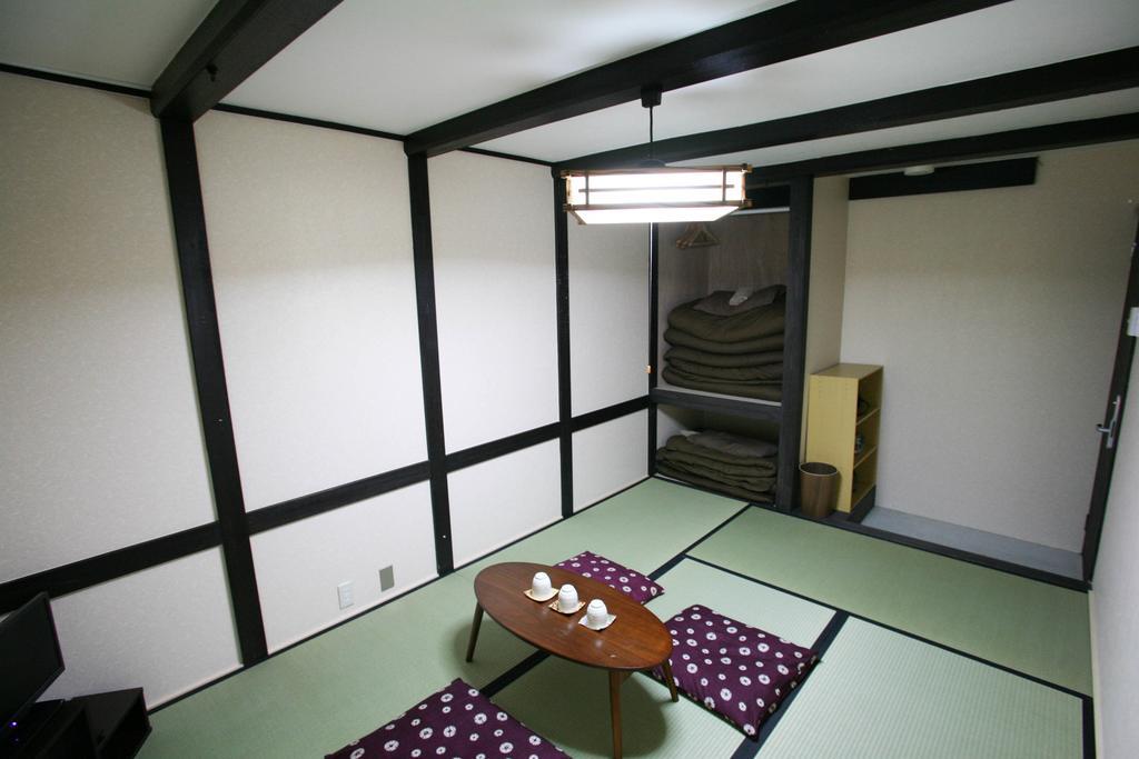 Guesthouse Omotenashi Киото Экстерьер фото