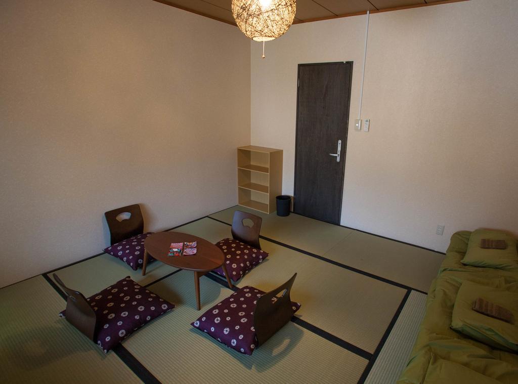 Guesthouse Omotenashi Киото Экстерьер фото