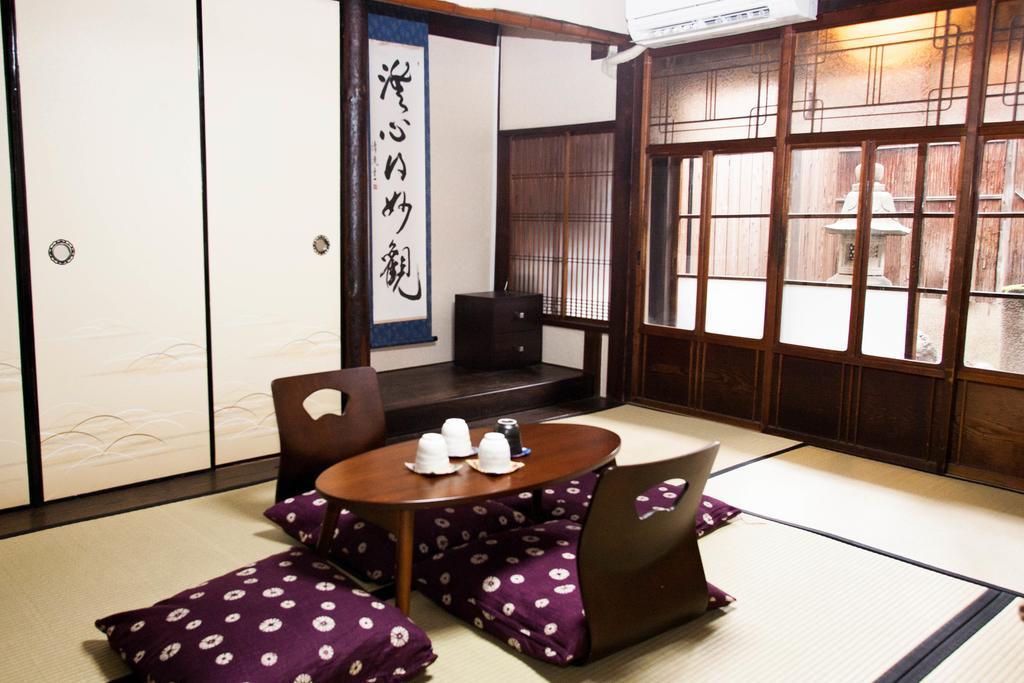 Guesthouse Omotenashi Киото Экстерьер фото
